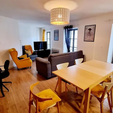 Elegant P4 Du Centre Historique Apartment Nimes