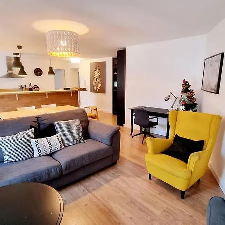 Elegant P4 Du Centre Historique Apartment *